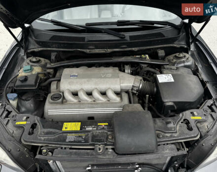 Сірий Вольво ХС90, об'ємом двигуна 4.4 л та пробігом 277 тис. км за 12500 $, фото 29 на Automoto.ua