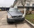 Серый Вольво ХС90, объемом двигателя 2.4 л и пробегом 351 тыс. км за 5100 $, фото 2 на Automoto.ua