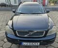 Серый Вольво ХС90, объемом двигателя 2.4 л и пробегом 214 тыс. км за 3685 $, фото 1 на Automoto.ua