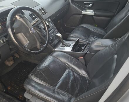 Серый Вольво ХС90, объемом двигателя 0 л и пробегом 340 тыс. км за 5600 $, фото 2 на Automoto.ua