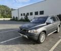 Серый Вольво ХС90, объемом двигателя 2.4 л и пробегом 360 тыс. км за 6800 $, фото 1 на Automoto.ua