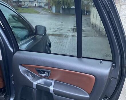 Сірий Вольво ХС90, об'ємом двигуна 2.4 л та пробігом 357 тис. км за 10700 $, фото 18 на Automoto.ua