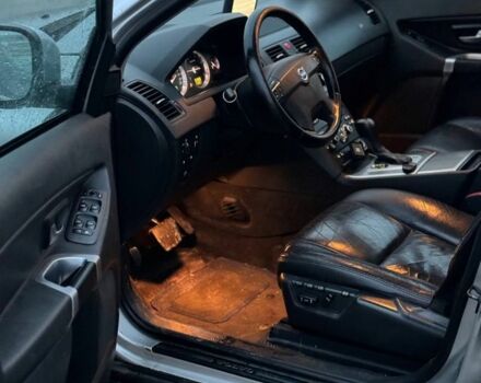 Серый Вольво ХС90, объемом двигателя 2.4 л и пробегом 290 тыс. км за 6500 $, фото 9 на Automoto.ua