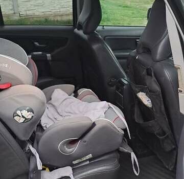 Сірий Вольво ХС90, об'ємом двигуна 2.4 л та пробігом 275 тис. км за 12500 $, фото 12 на Automoto.ua