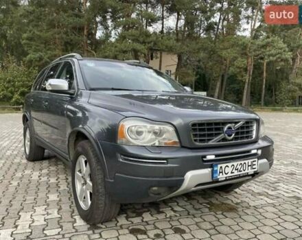 Серый Вольво ХС90, объемом двигателя 3.19 л и пробегом 288 тыс. км за 10300 $, фото 4 на Automoto.ua