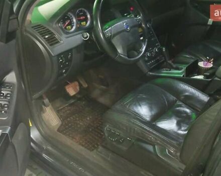 Сірий Вольво ХС90, об'ємом двигуна 2.4 л та пробігом 338 тис. км за 11500 $, фото 11 на Automoto.ua