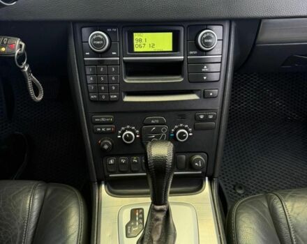 Вольво ХС90 2008 в Нововолынск на Automoto.ua Серый Вольво ХС90, объемом двигателя 2.4 л и пробегом 285 тыс. км за 13200 $, фото 9 на Automoto.ua