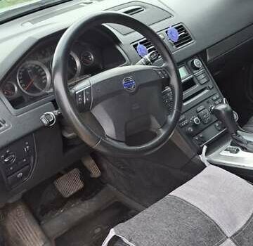 Сірий Вольво ХС90, об'ємом двигуна 2.4 л та пробігом 275 тис. км за 12500 $, фото 6 на Automoto.ua