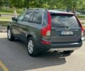 Серый Вольво ХС90, объемом двигателя 2.4 л и пробегом 350 тыс. км за 6500 $, фото 1 на Automoto.ua