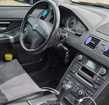 Серый Вольво ХС90, объемом двигателя 2.4 л и пробегом 275 тыс. км за 13500 $, фото 5 на Automoto.ua