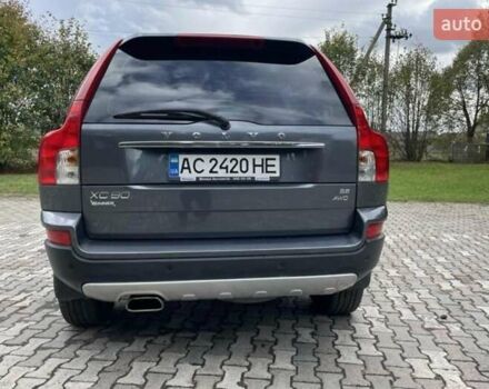 Серый Вольво ХС90, объемом двигателя 3.19 л и пробегом 288 тыс. км за 10300 $, фото 3 на Automoto.ua