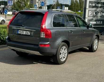 Серый Вольво ХС90, объемом двигателя 2.4 л и пробегом 350 тыс. км за 6500 $, фото 6 на Automoto.ua