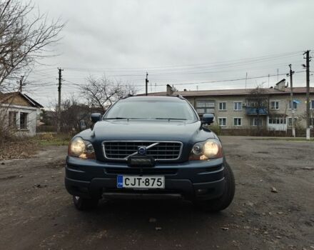Серый Вольво ХС90, объемом двигателя 2.4 л и пробегом 446 тыс. км за 7000 $, фото 2 на Automoto.ua