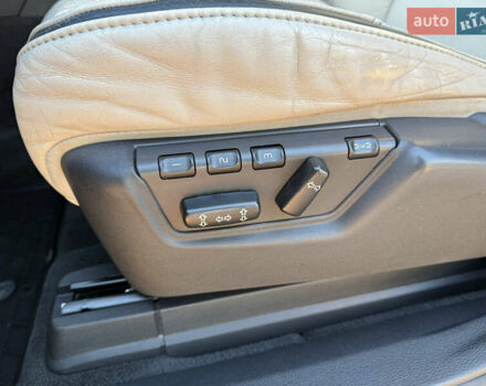 Сірий Вольво ХС90, об'ємом двигуна 2.4 л та пробігом 285 тис. км за 16163 $, фото 20 на Automoto.ua