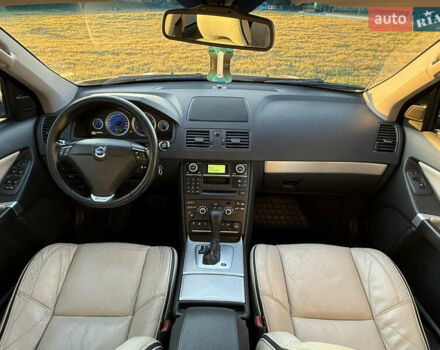 Сірий Вольво ХС90, об'ємом двигуна 2.4 л та пробігом 285 тис. км за 16163 $, фото 53 на Automoto.ua