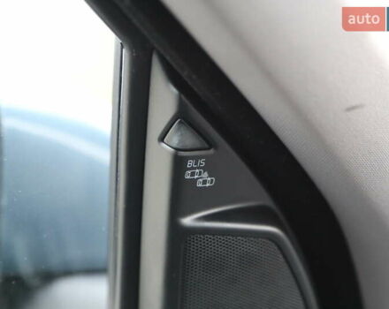 Сірий Вольво ХС90, об'ємом двигуна 3.19 л та пробігом 244 тис. км за 13500 $, фото 22 на Automoto.ua