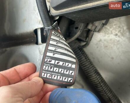 Сірий Вольво ХС90, об'ємом двигуна 2.4 л та пробігом 303 тис. км за 14500 $, фото 3 на Automoto.ua