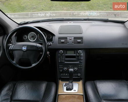Сірий Вольво ХС90, об'ємом двигуна 3.19 л та пробігом 244 тис. км за 13500 $, фото 13 на Automoto.ua