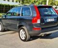 Серый Вольво ХС90, объемом двигателя 2.4 л и пробегом 255 тыс. км за 3950 $, фото 4 на Automoto.ua