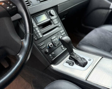 Серый Вольво ХС90, объемом двигателя 3.2 л и пробегом 274 тыс. км за 17000 $, фото 7 на Automoto.ua