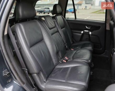 Сірий Вольво ХС90, об'ємом двигуна 3.19 л та пробігом 244 тис. км за 13500 $, фото 10 на Automoto.ua