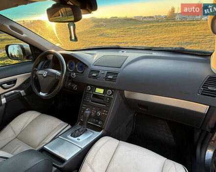 Сірий Вольво ХС90, об'ємом двигуна 2.4 л та пробігом 285 тис. км за 16163 $, фото 61 на Automoto.ua