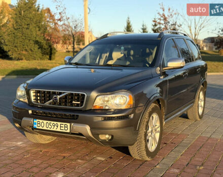 Сірий Вольво ХС90, об'ємом двигуна 2.4 л та пробігом 285 тис. км за 16163 $, фото 3 на Automoto.ua