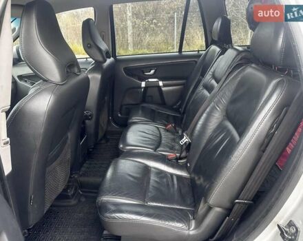 Сірий Вольво ХС90, об'ємом двигуна 2.4 л та пробігом 303 тис. км за 14500 $, фото 9 на Automoto.ua