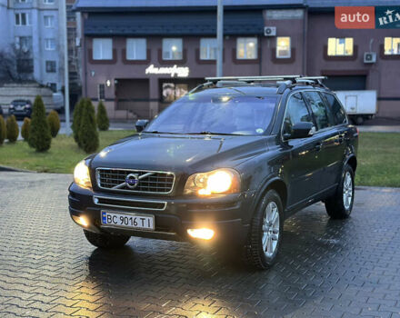 Сірий Вольво ХС90, об'ємом двигуна 2.4 л та пробігом 260 тис. км за 12000 $, фото 1 на Automoto.ua