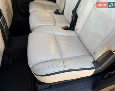 Сірий Вольво ХС90, об'ємом двигуна 2.4 л та пробігом 285 тис. км за 16163 $, фото 39 на Automoto.ua