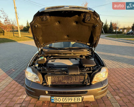 Сірий Вольво ХС90, об'ємом двигуна 2.4 л та пробігом 285 тис. км за 16163 $, фото 63 на Automoto.ua