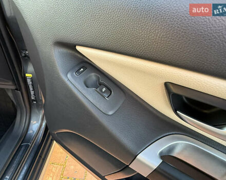 Сірий Вольво ХС90, об'ємом двигуна 2.4 л та пробігом 285 тис. км за 16163 $, фото 58 на Automoto.ua