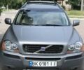 Серый Вольво ХС90, объемом двигателя 3.2 л и пробегом 257 тыс. км за 11900 $, фото 1 на Automoto.ua
