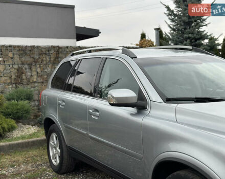 Сірий Вольво ХС90, об'ємом двигуна 2.4 л та пробігом 240 тис. км за 15999 $, фото 12 на Automoto.ua