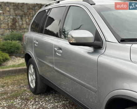 Сірий Вольво ХС90, об'ємом двигуна 2.4 л та пробігом 240 тис. км за 15999 $, фото 15 на Automoto.ua