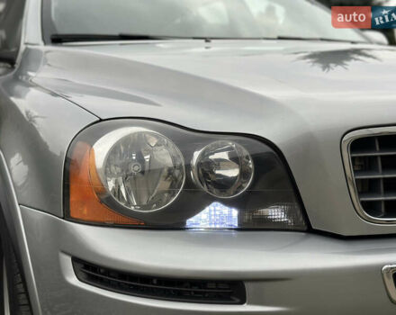 Сірий Вольво ХС90, об'ємом двигуна 2.4 л та пробігом 240 тис. км за 15999 $, фото 19 на Automoto.ua