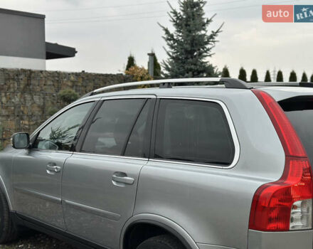 Сірий Вольво ХС90, об'ємом двигуна 2.4 л та пробігом 240 тис. км за 15999 $, фото 25 на Automoto.ua