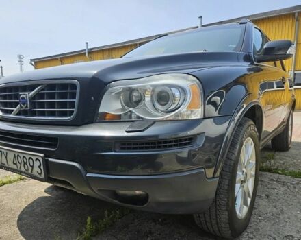 Серый Вольво ХС90, объемом двигателя 2.4 л и пробегом 219 тыс. км за 3500 $, фото 3 на Automoto.ua