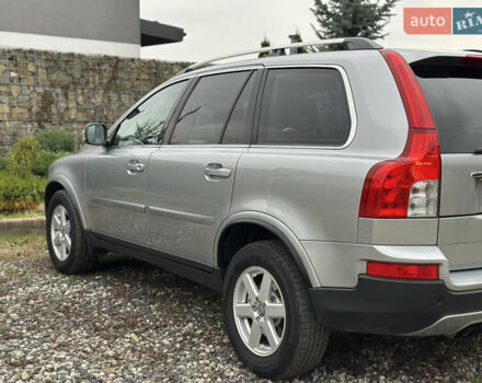 Сірий Вольво ХС90, об'ємом двигуна 2.4 л та пробігом 240 тис. км за 15999 $, фото 24 на Automoto.ua