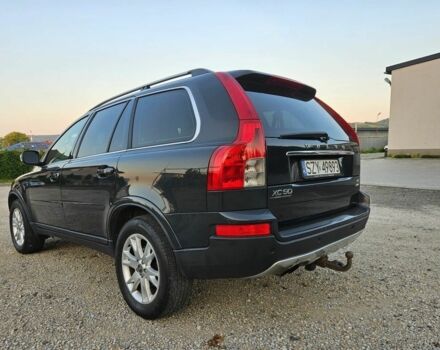 Серый Вольво ХС90, объемом двигателя 2.4 л и пробегом 219 тыс. км за 3500 $, фото 2 на Automoto.ua