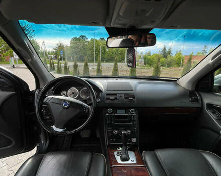 Серый Вольво ХС90, объемом двигателя 2.4 л и пробегом 273 тыс. км за 18000 $, фото 12 на Automoto.ua