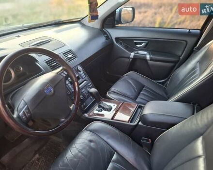 Сірий Вольво ХС90, об'ємом двигуна 2.4 л та пробігом 354 тис. км за 17900 $, фото 17 на Automoto.ua