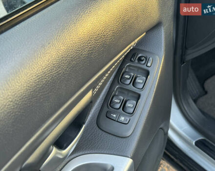 Серый Вольво ХС90, объемом двигателя 2.4 л и пробегом 255 тыс. км за 17400 $, фото 17 на Automoto.ua