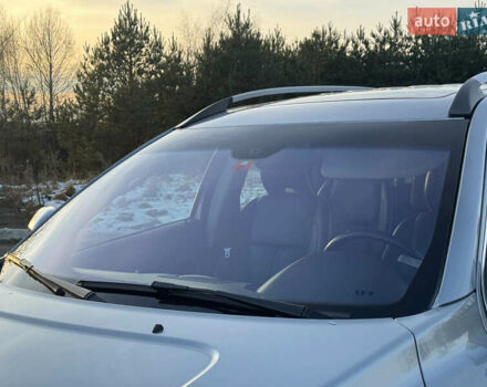 Серый Вольво ХС90, объемом двигателя 2.4 л и пробегом 255 тыс. км за 17400 $, фото 4 на Automoto.ua