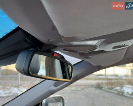 Серый Вольво ХС90, объемом двигателя 2.4 л и пробегом 255 тыс. км за 17400 $, фото 25 на Automoto.ua