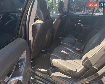 Серый Вольво ХС90, объемом двигателя 2.4 л и пробегом 351 тыс. км за 16200 $, фото 11 на Automoto.ua