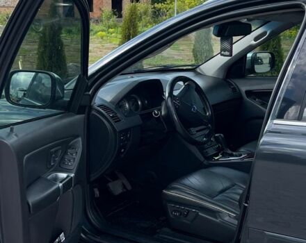 Серый Вольво ХС90, объемом двигателя 2.4 л и пробегом 273 тыс. км за 18000 $, фото 7 на Automoto.ua