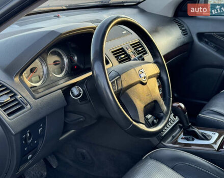 Серый Вольво ХС90, объемом двигателя 2.4 л и пробегом 255 тыс. км за 17400 $, фото 19 на Automoto.ua