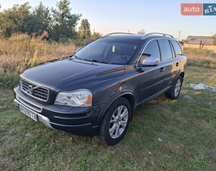 Сірий Вольво ХС90, об'ємом двигуна 2.4 л та пробігом 354 тис. км за 17900 $, фото 2 на Automoto.ua