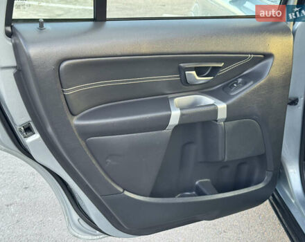 Серый Вольво ХС90, объемом двигателя 2.4 л и пробегом 255 тыс. км за 17400 $, фото 27 на Automoto.ua